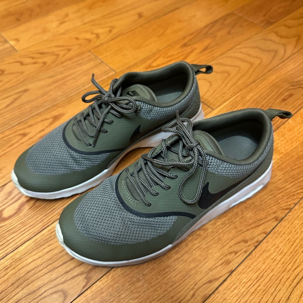 Nike Women’s Air Max Thea Olive Green